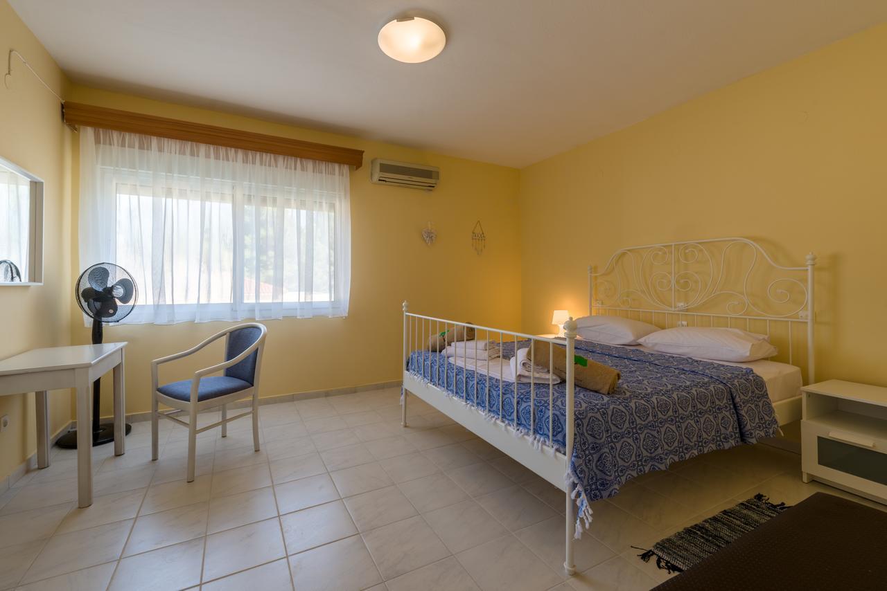 Sithonia Lodge Metamorfosi  Luaran gambar