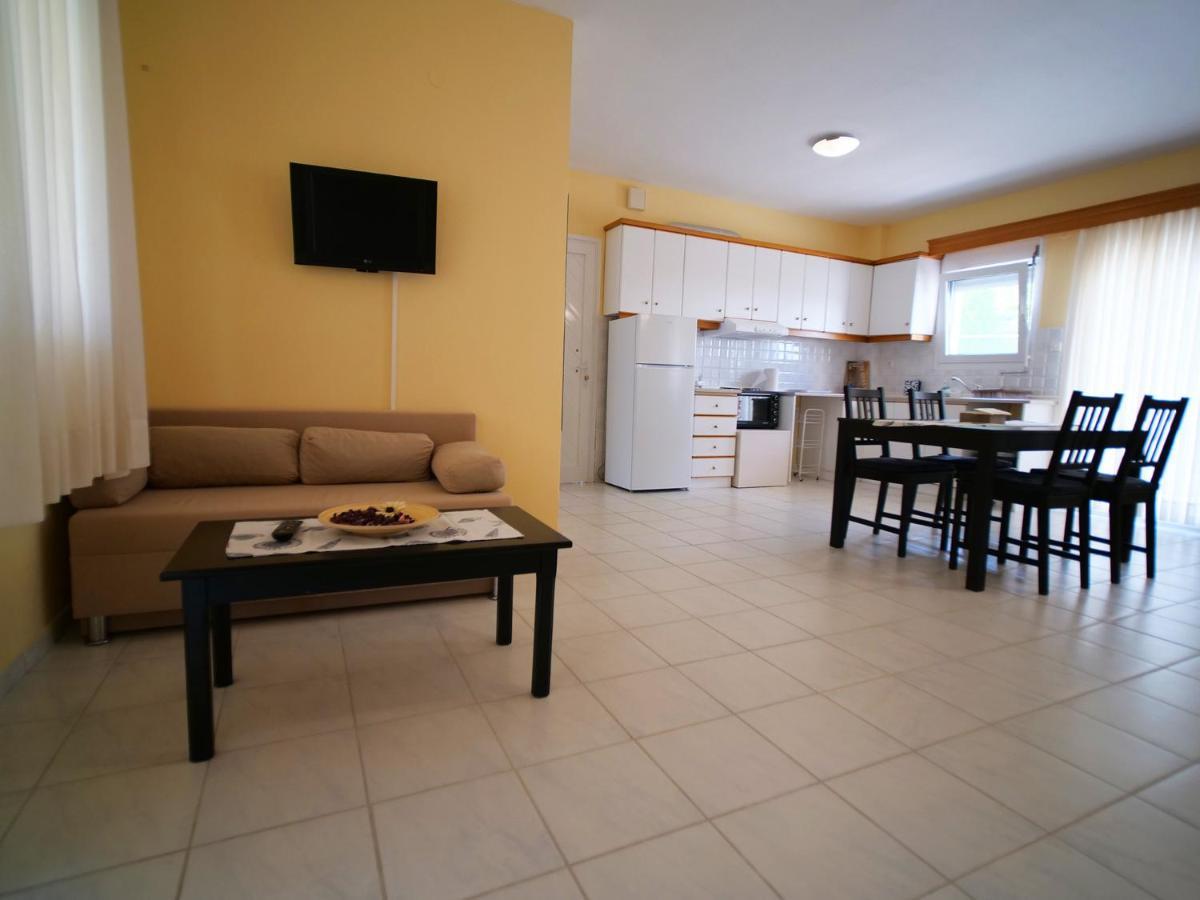 Sithonia Lodge Metamorfosi  Luaran gambar
